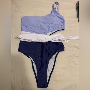 NWT Cupshe One-Shoulder Blue and White Swimsuit